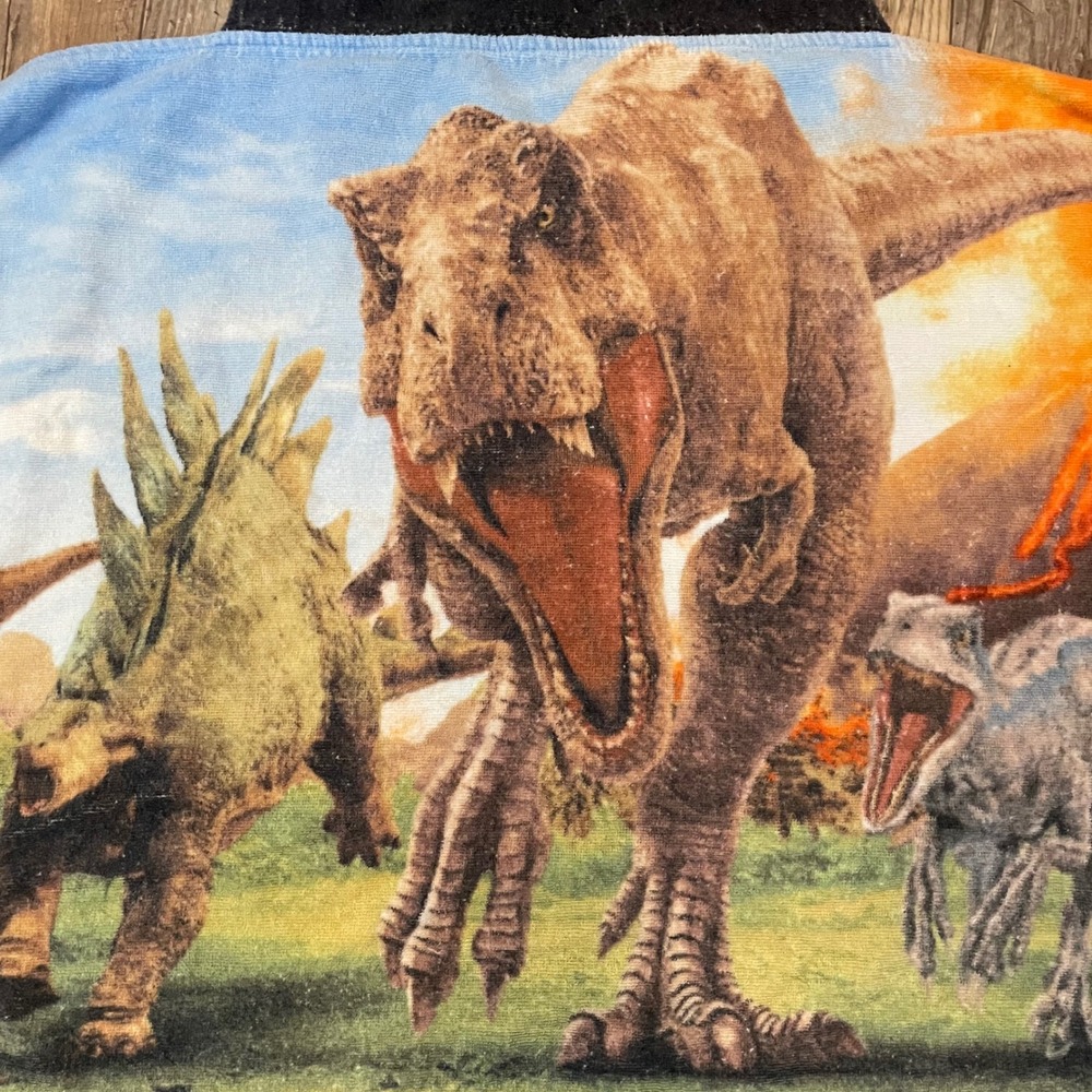 Jurassic World Kids Hooded Towel Wrap Dinosaur T-Rex Blue Triceratops